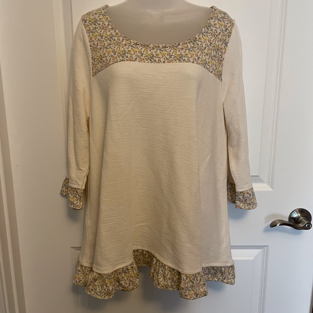 Easel Cream Tunic with Floral Accents
